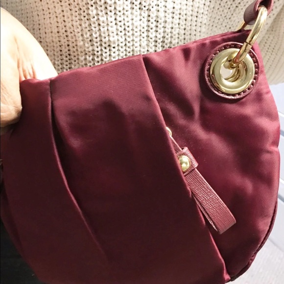 Vince Camuto crossbody - Picture 7 of 7